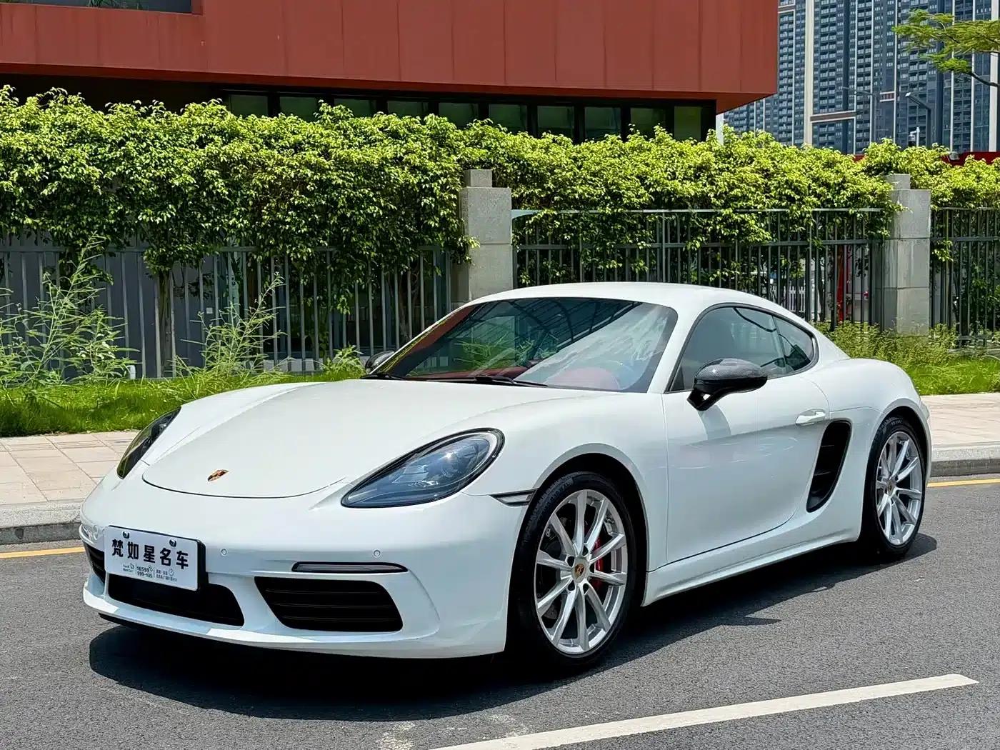 Porsche 718 Cayman 2018 2.0T — миниатюра 1