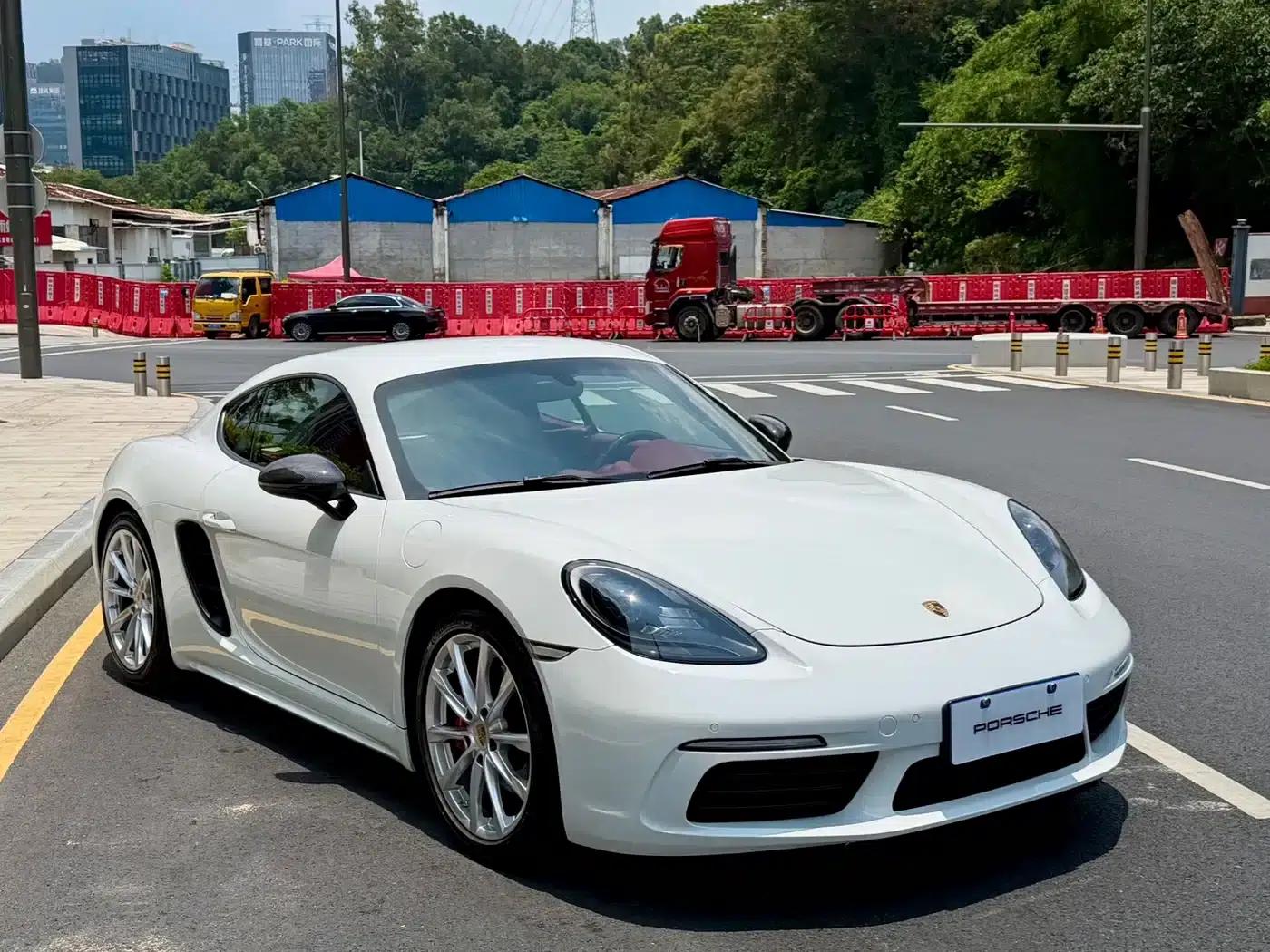 Porsche 718 Cayman 2018 2.0T — миниатюра 3