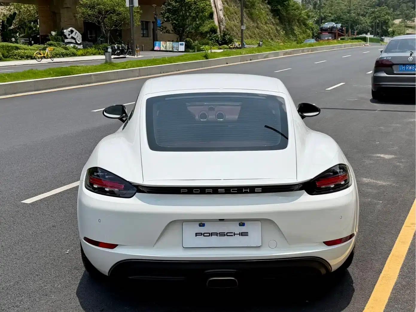 Porsche 718 Cayman 2018 2.0T — миниатюра 6