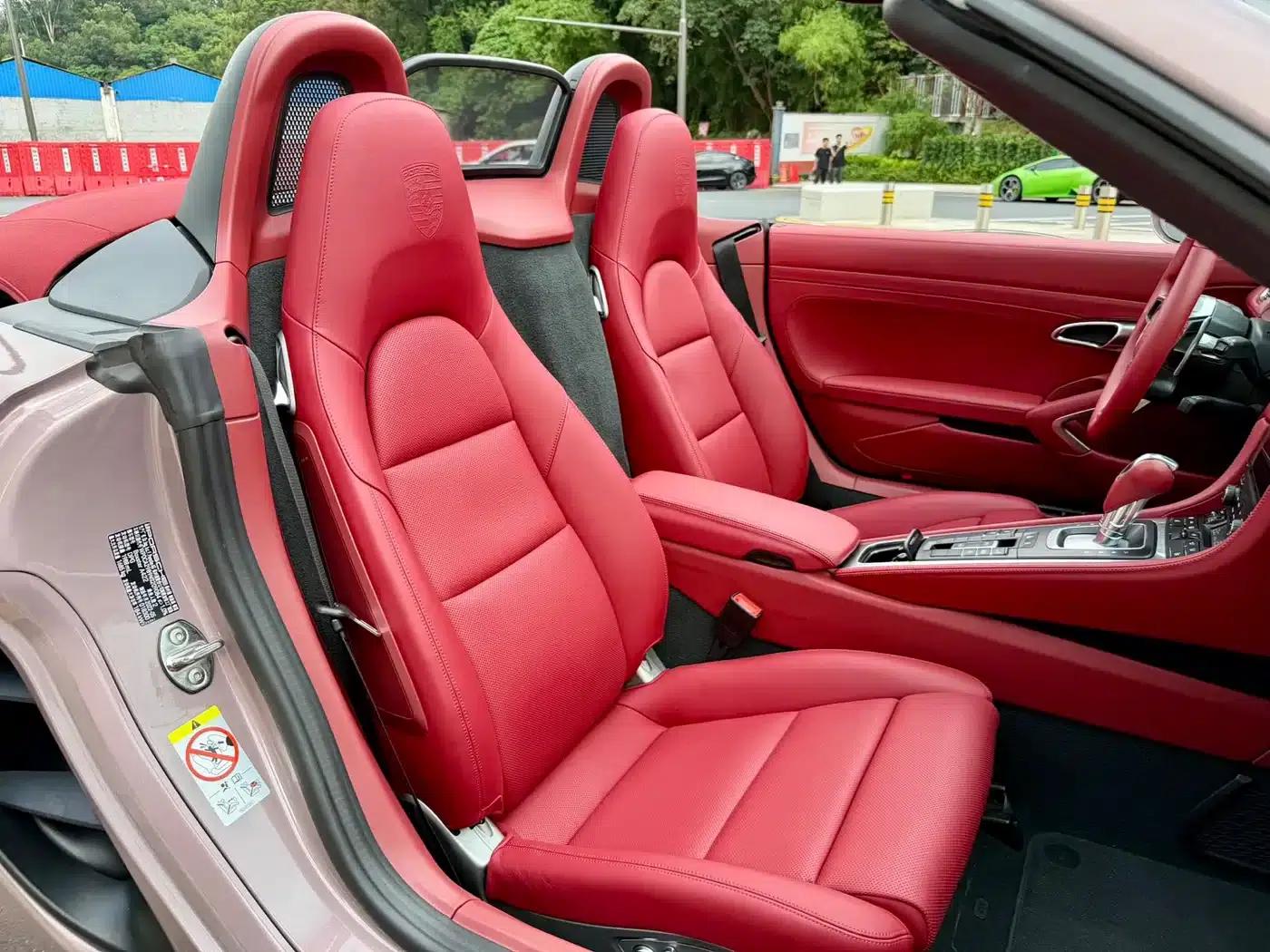 2022 Porsche 718 Boxster 2.0T — миниатюра 20