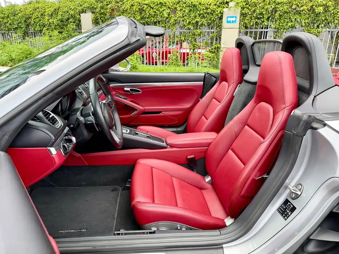 2022 Porsche 718 Boxster 2.0T — миниатюра 17