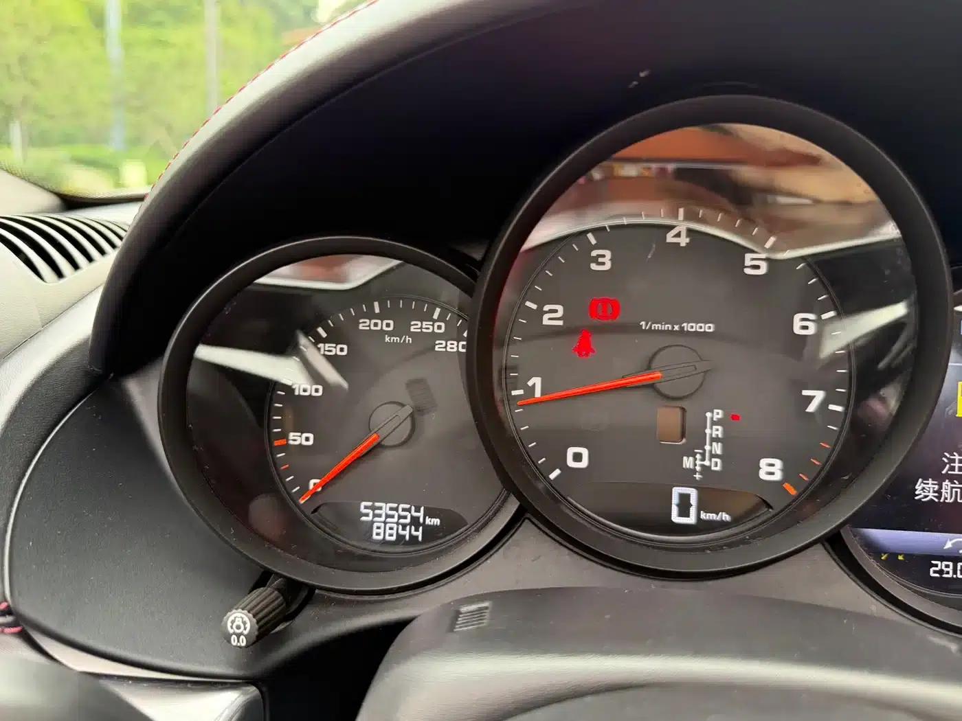 2022 Porsche 718 Boxster 2.0T — миниатюра 24
