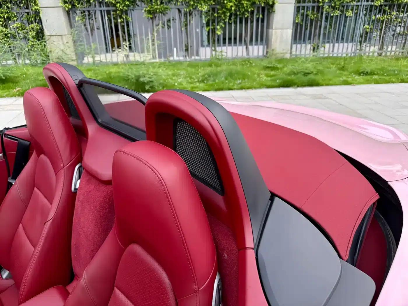 2022 Porsche 718 Boxster 2.0T — миниатюра 11