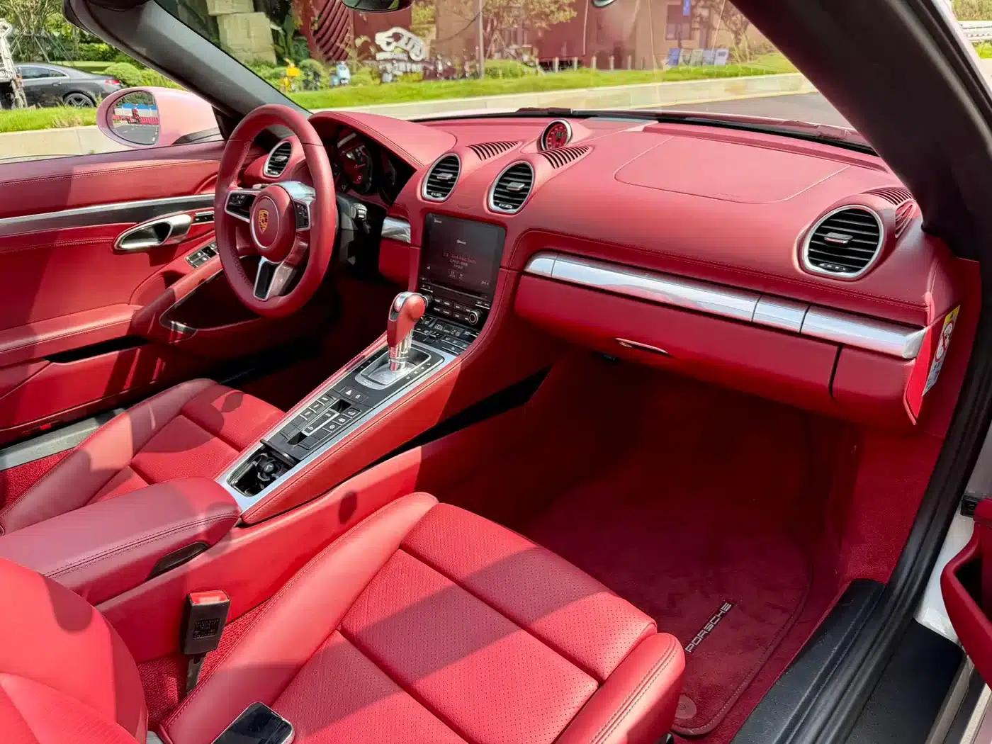 2022 Porsche 718 Boxster 2.0T — миниатюра 12