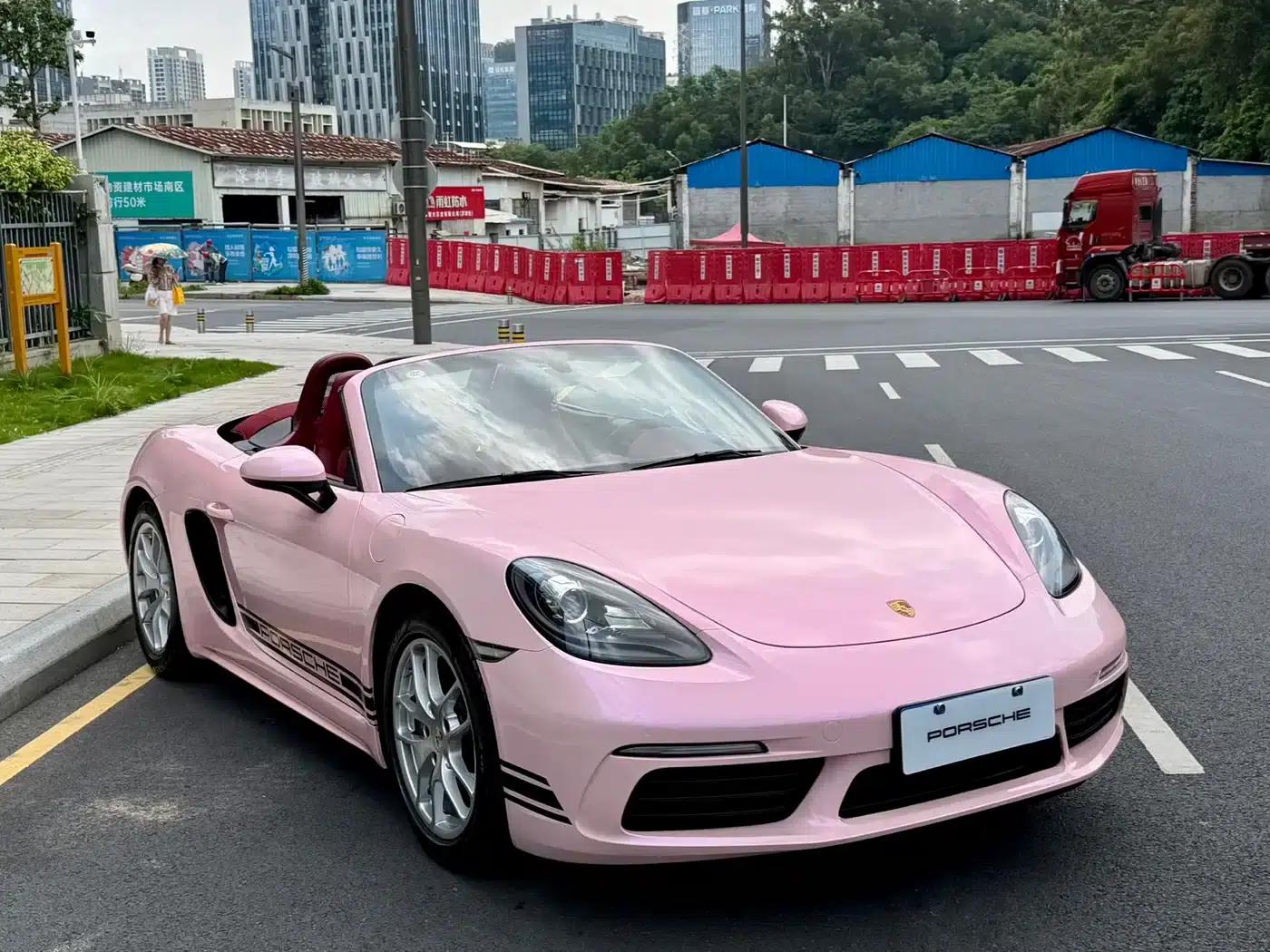 2022 Porsche 718 Boxster 2.0T — миниатюра 3