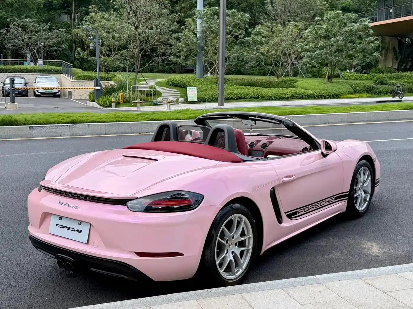 2022 Porsche 718 Boxster 2.0T — миниатюра 7