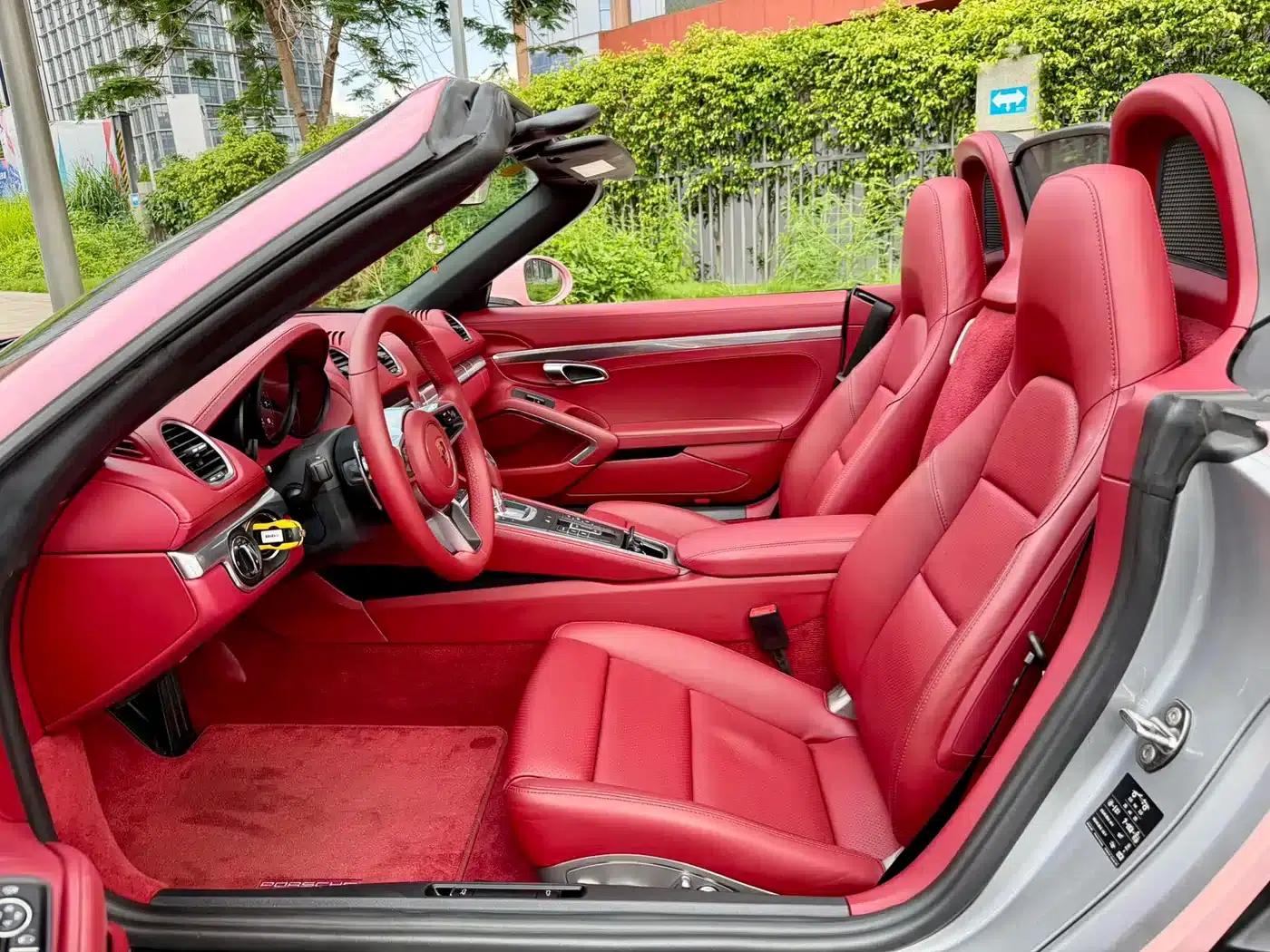 2022 Porsche 718 Boxster 2.0T — миниатюра 10