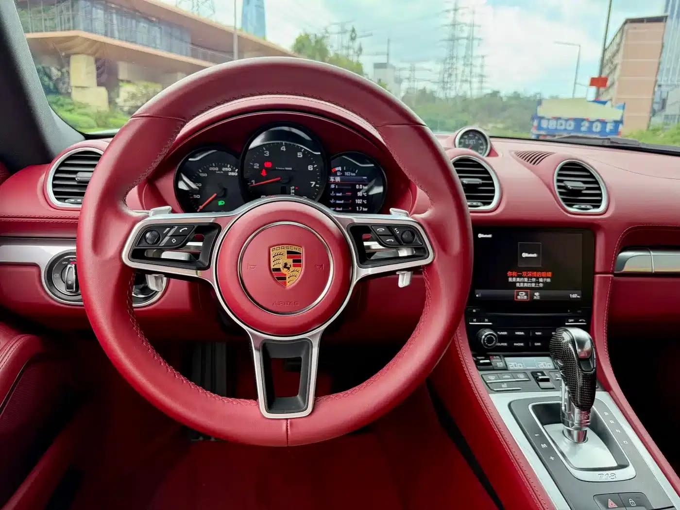 Porsche 718 Cayman 2020 2.0T — миниатюра 16