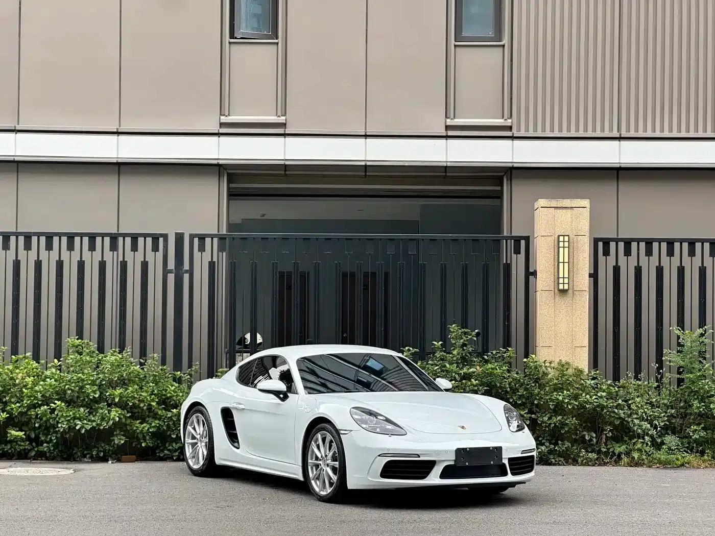 Porsche 718 Cayman 2020 2.0T — миниатюра 3