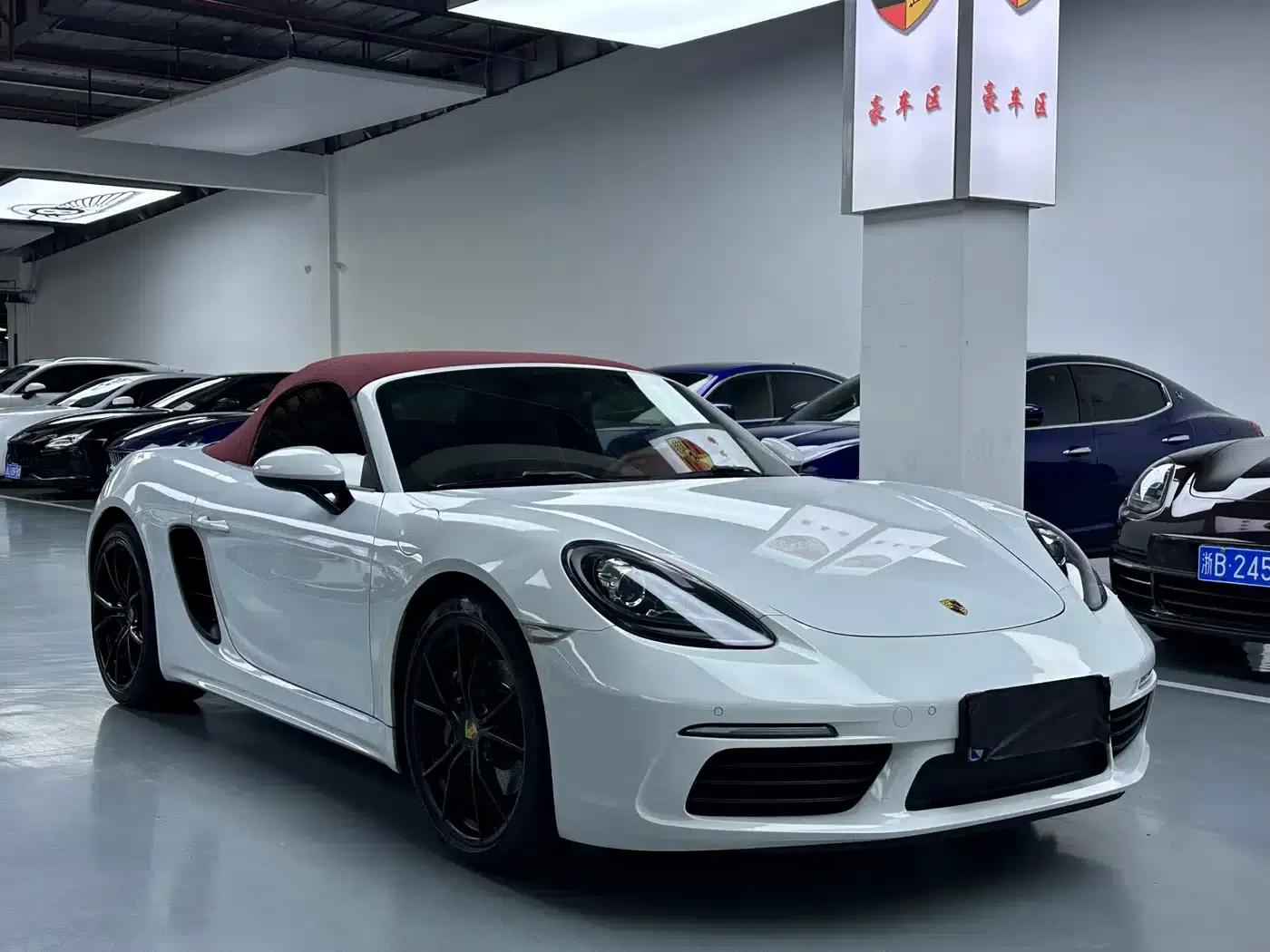 2020 Porsche 718 Boxster 2.0T — миниатюра 3