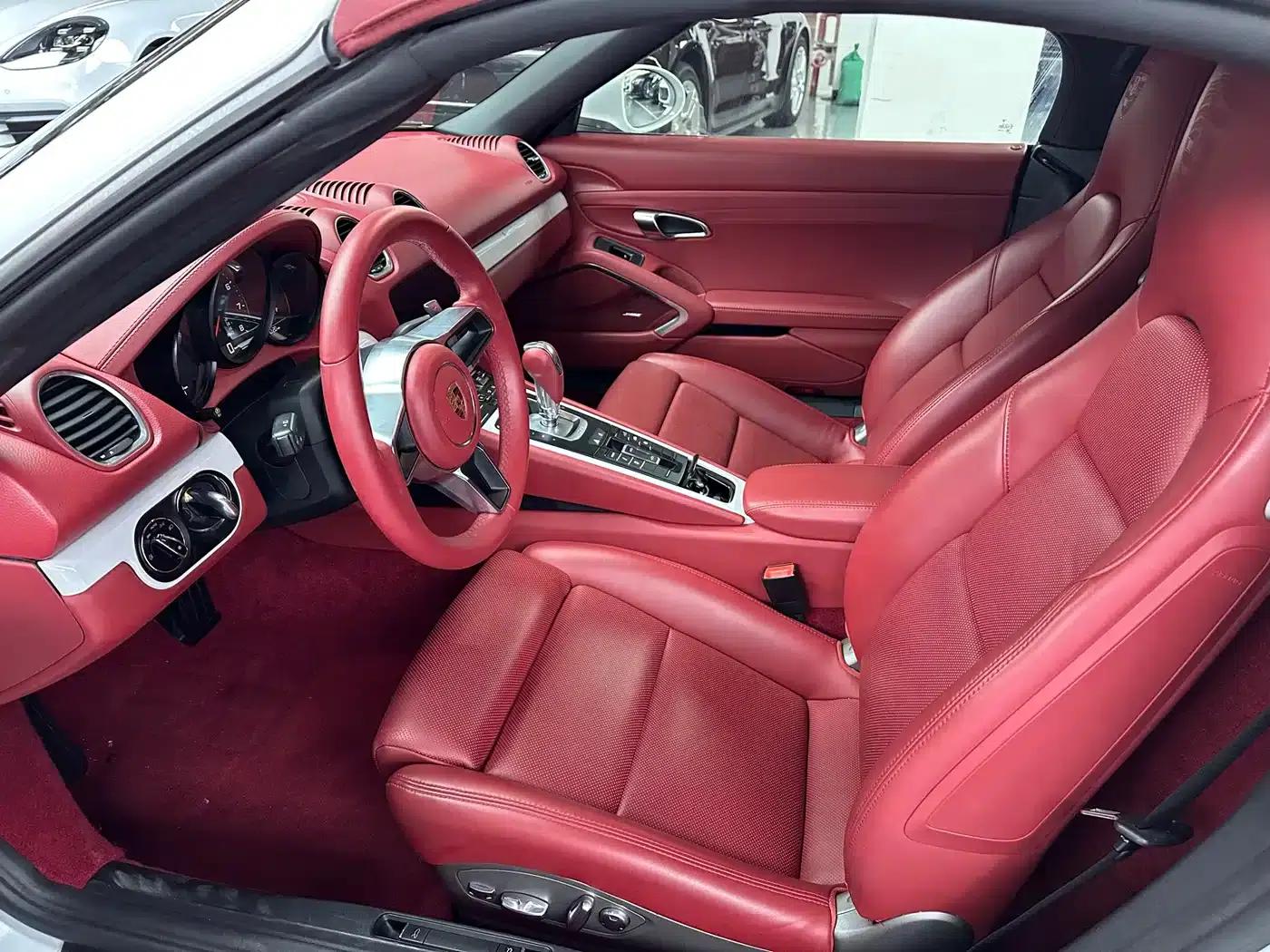 2020 Porsche 718 Boxster 2.0T — миниатюра 4