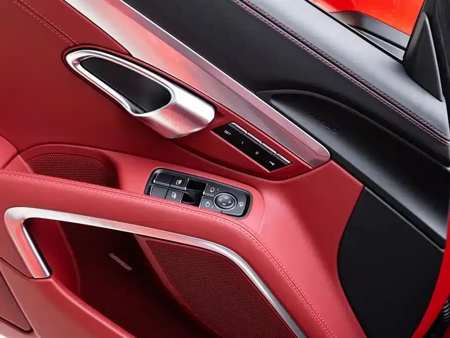 2022 Porsche 718 Boxster 2.0T — миниатюра 15