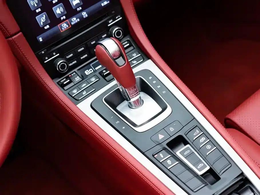 Porsche 718 2022 Spyder 2.0T — миниатюра 15