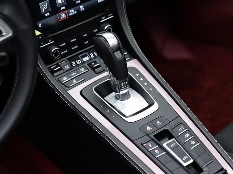 Porsche 718 2022 Spyder 2.0T — миниатюра 17
