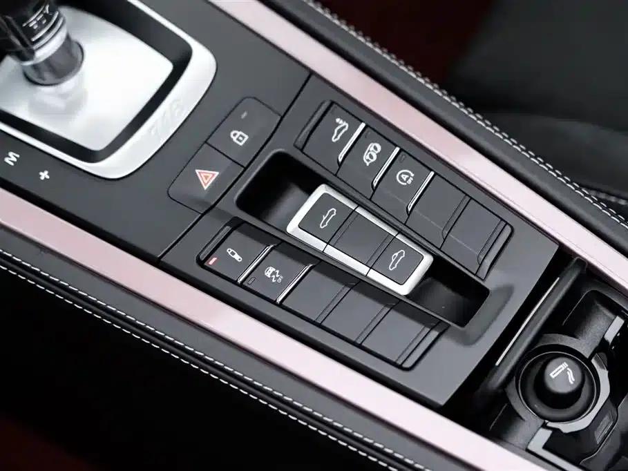 Porsche 718 2022 Spyder 2.0T — миниатюра 21