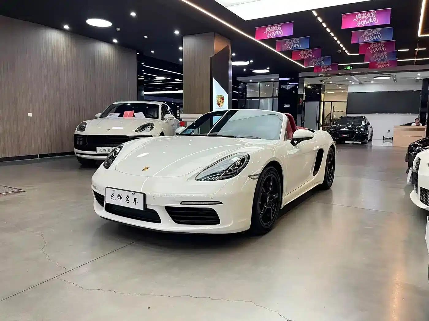 2023 Porsche 718 Boxster Style Edition 2.0T — миниатюра 1