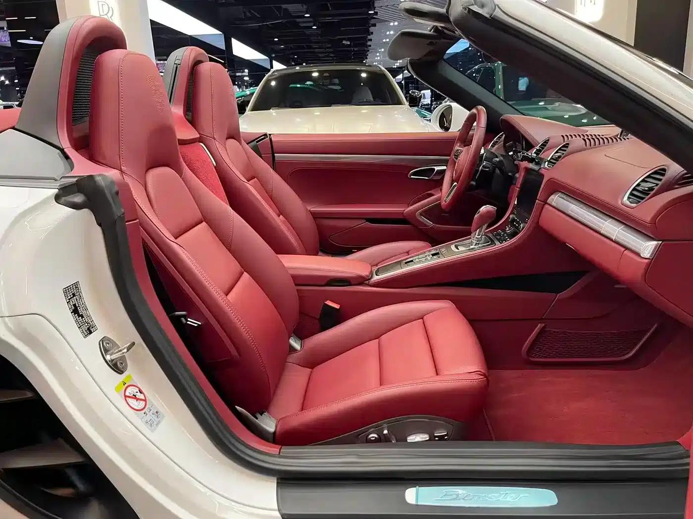 2023 Porsche 718 Boxster Style Edition 2.0T — миниатюра 2