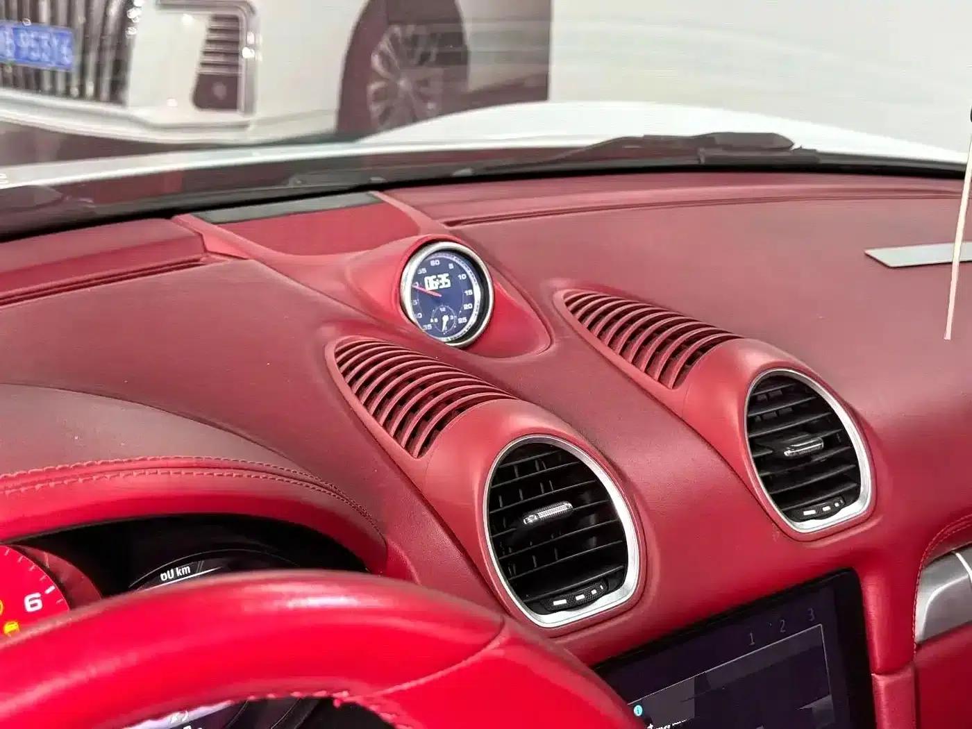 2020 Porsche 718 Boxster 2.0T — миниатюра 6