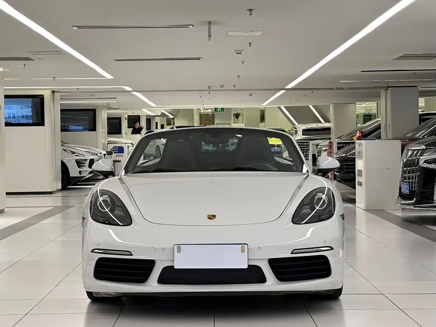 2018 Porsche 718 Boxster 2.0T — миниатюра 2