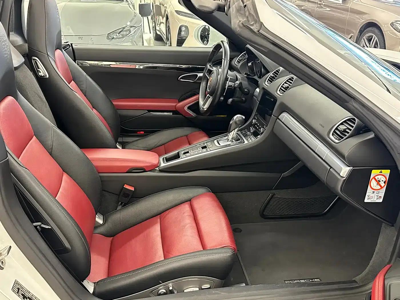 2018 Porsche 718 Boxster 2.0T — миниатюра 11