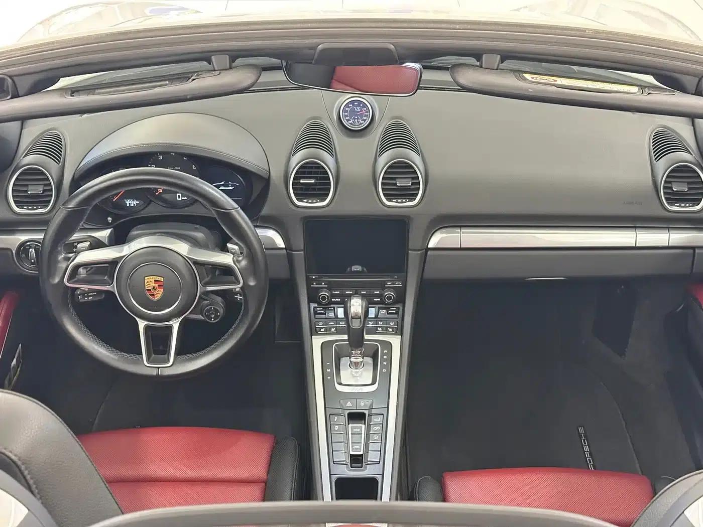 2018 Porsche 718 Boxster 2.0T — миниатюра 13