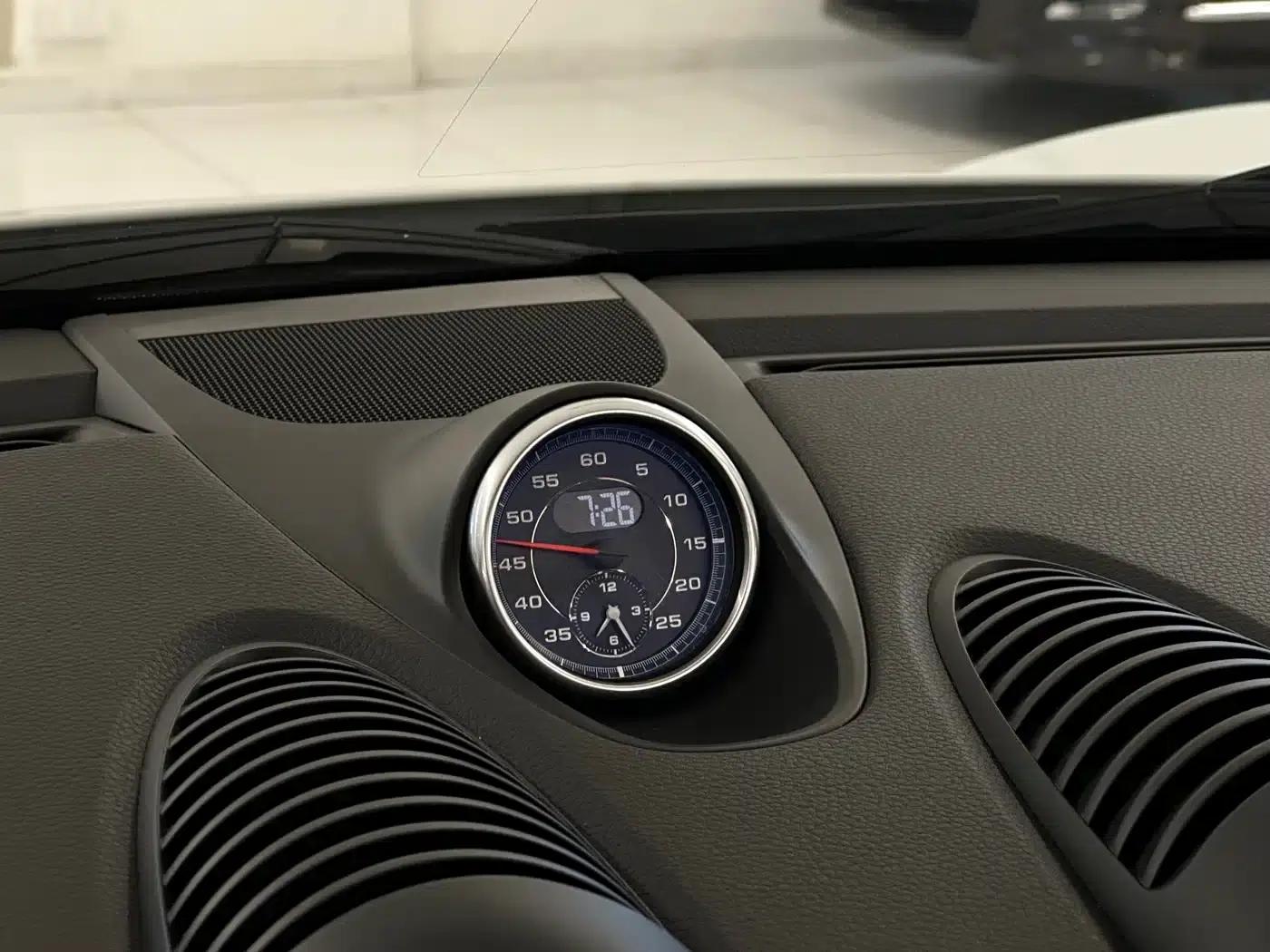 2018 Porsche 718 Boxster 2.0T — миниатюра 15