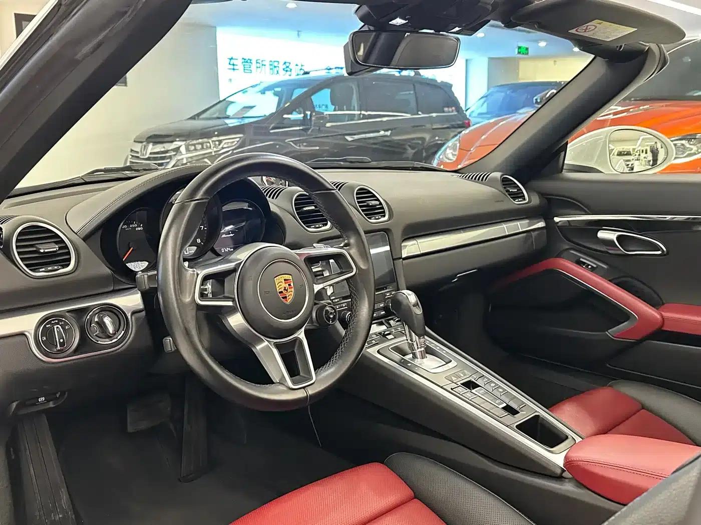 2018 Porsche 718 Boxster 2.0T — миниатюра 9