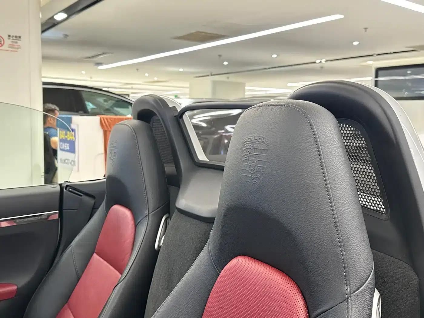 2018 Porsche 718 Boxster 2.0T — миниатюра 10