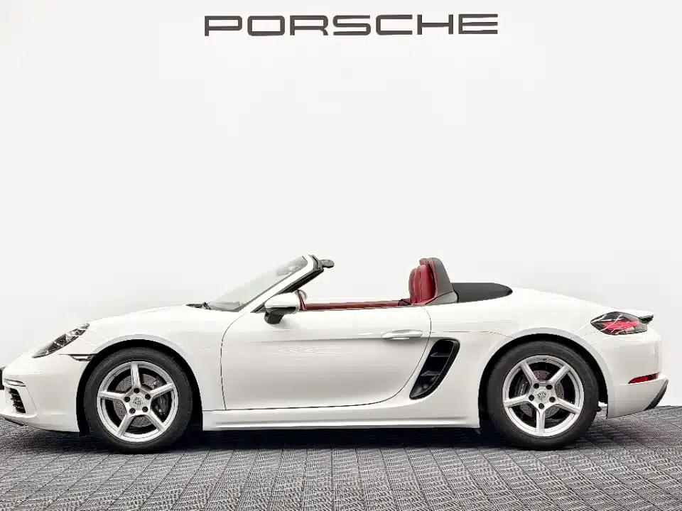 2023 Porsche 718 Boxster 2.0T — миниатюра 3