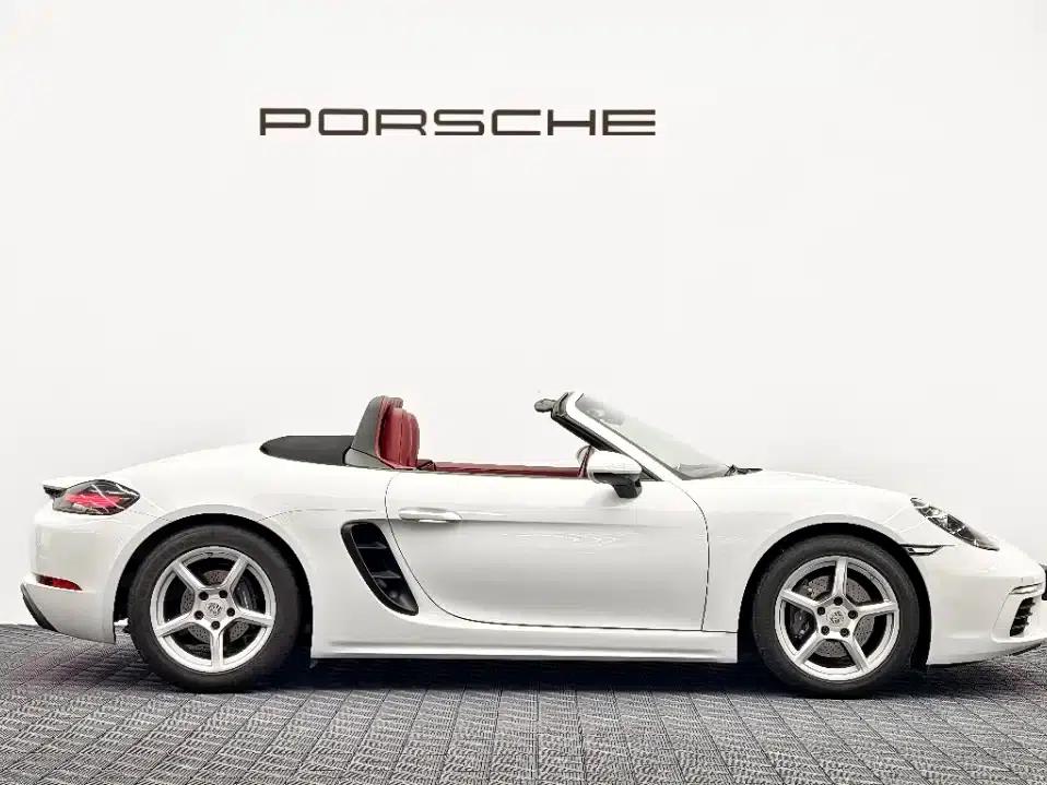 2023 Porsche 718 Boxster 2.0T — миниатюра 8