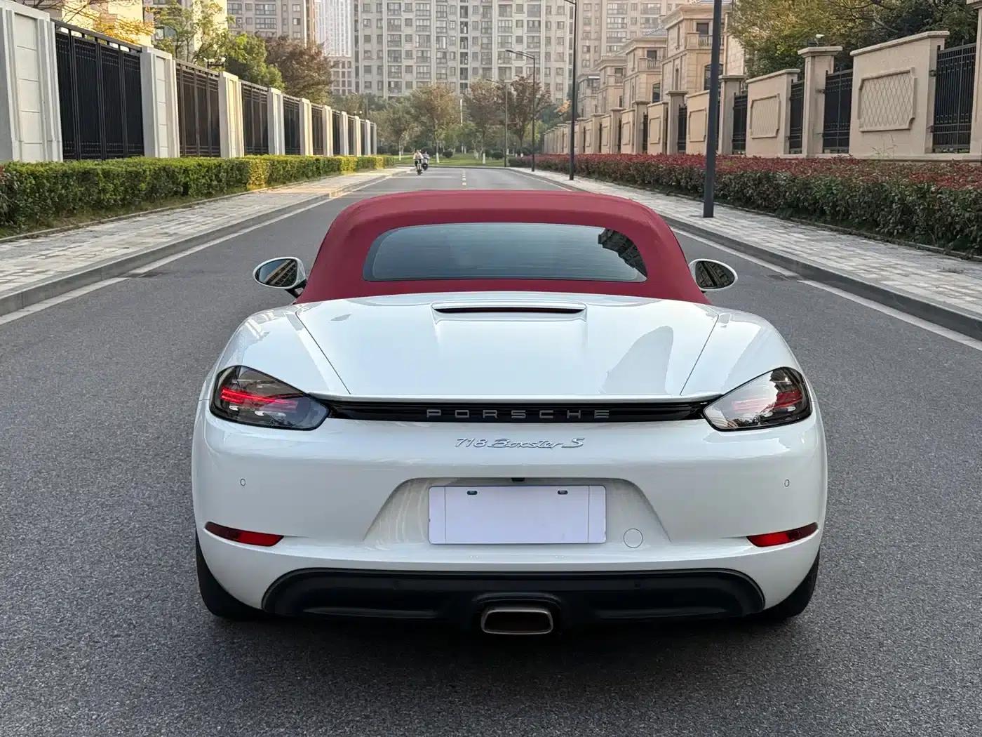 2022 Porsche 718 Boxster 2.0T — миниатюра 4