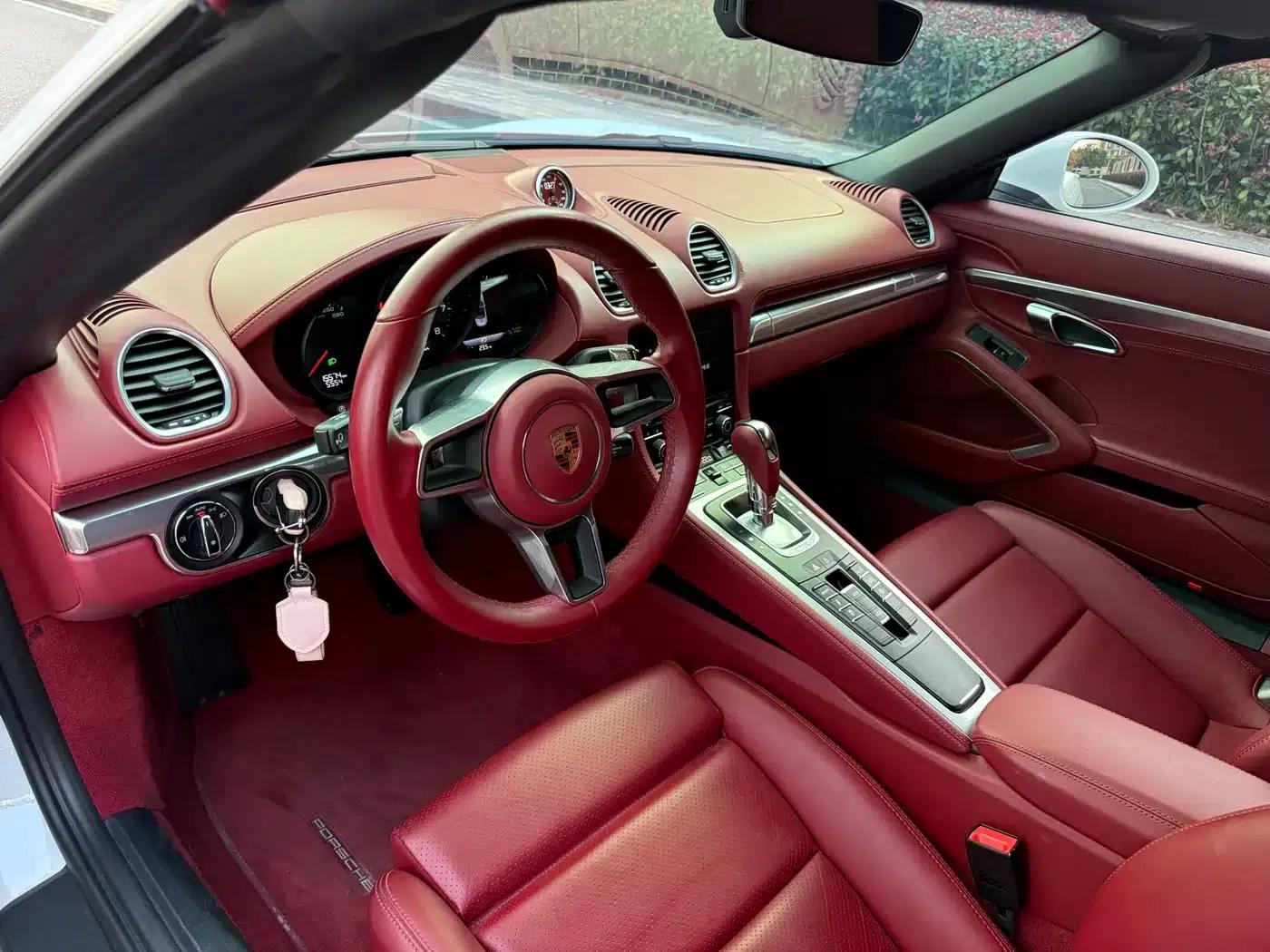 2022 Porsche 718 Boxster 2.0T — миниатюра 8