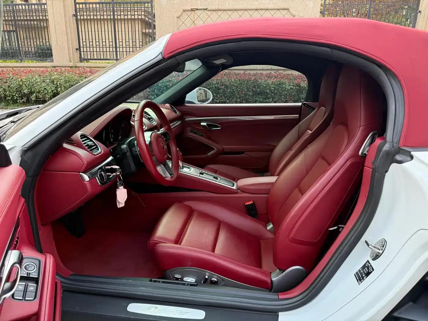 2022 Porsche 718 Boxster 2.0T — миниатюра 9