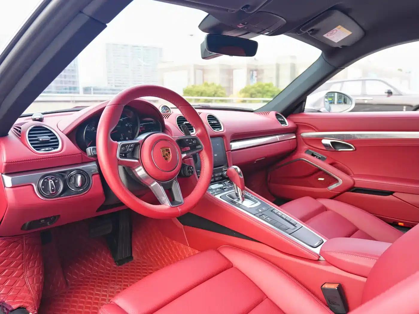 Porsche 718 Cayman 2022 2.0T — миниатюра 7