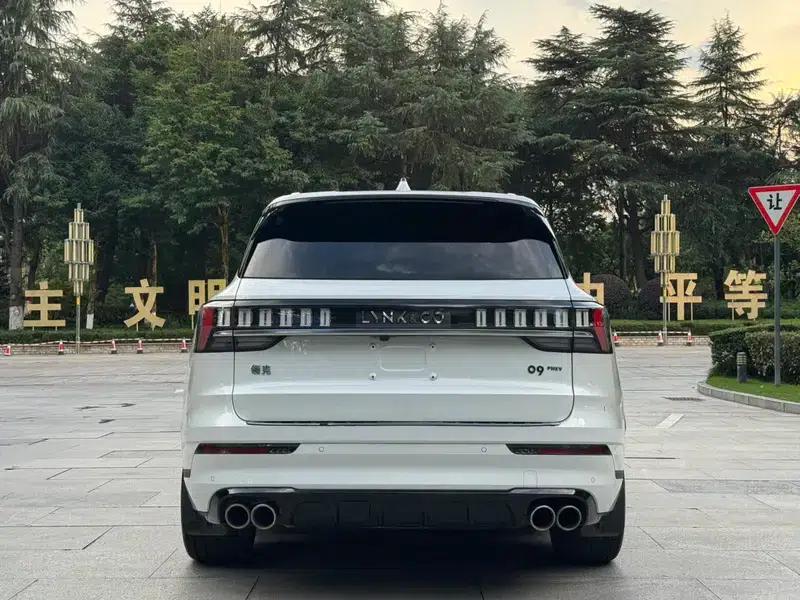 Lynk & Co 09 EM-P 2021 2.0TD Performance Edition Six-Seat Ultra — миниатюра 5