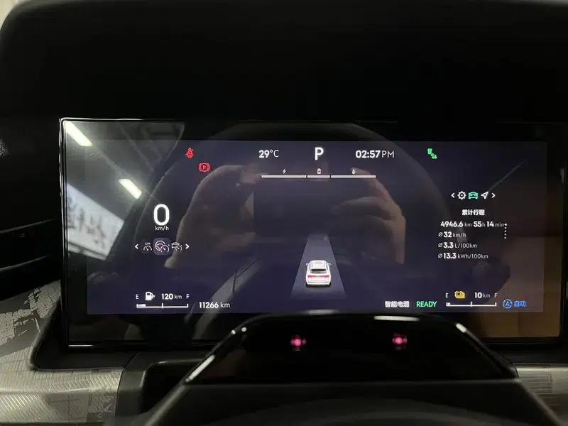Lynk & Co 09 EM-P 2025 Model EM-P 2.0TD Five-Seat MAX — миниатюра 11