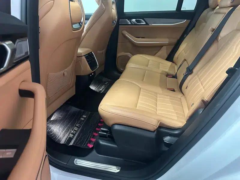 Lynk & Co 09 EM-P 2024 Model EM-P 2.0TD 7-Seat PRO — миниатюра 12