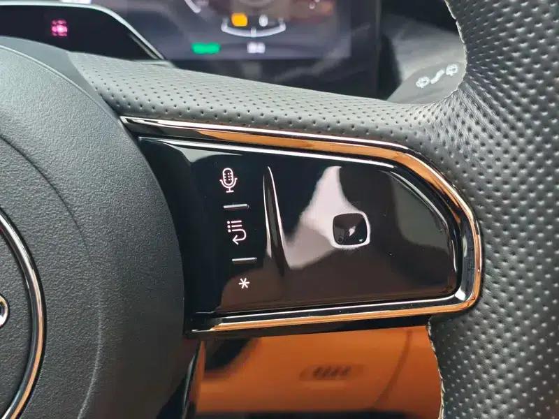 Lynk & Co 09 EM-P 2021 2.0TD Performance Edition Six-Seat Halo — миниатюра 11