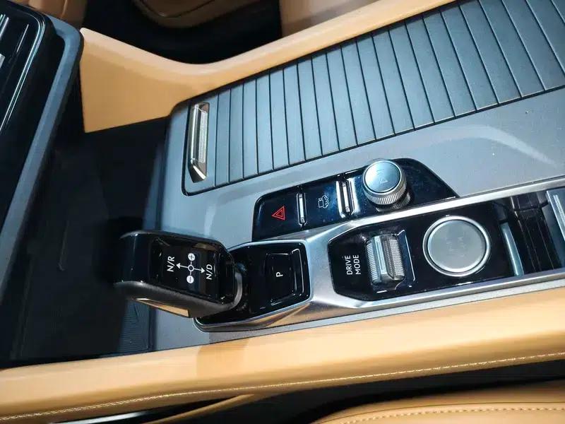 Lynk & Co 09 EM-P 2024 EM-P 2.0TD Six-Seat ULTRA — миниатюра 16