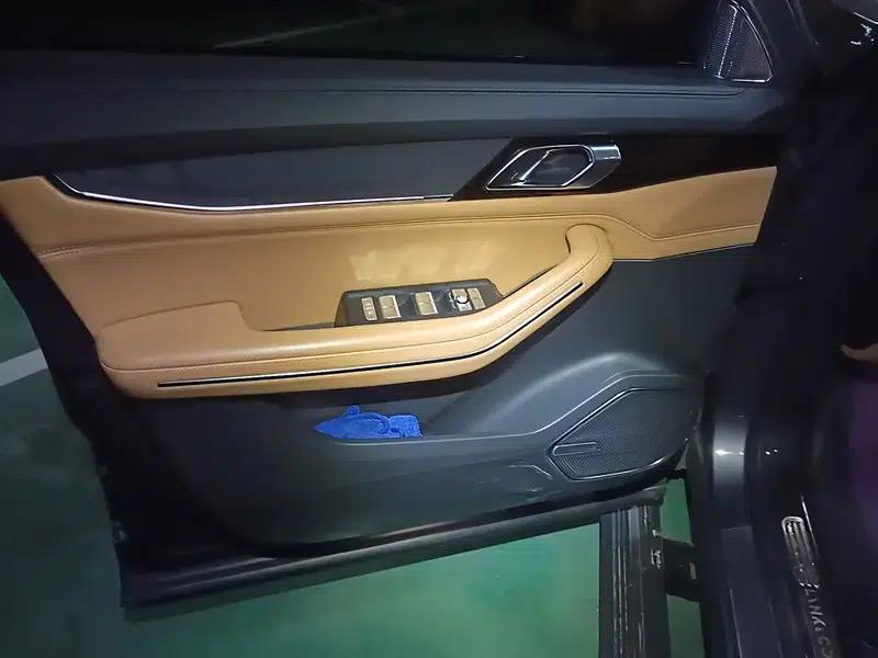 Lynk & Co 09 EM-P 2023 Model EM-P 2.0TD Long Range Edition Six-Seat PM — миниатюра 16