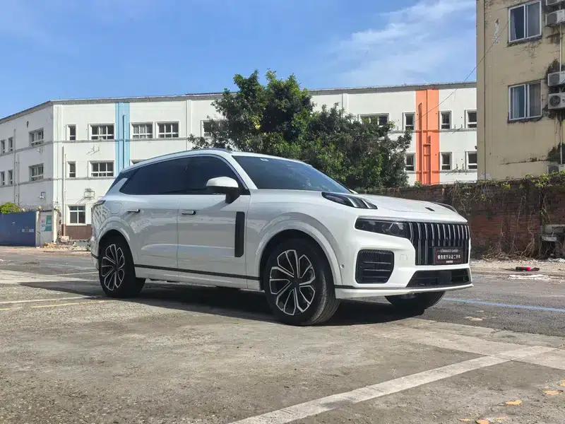Lynk & Co 09 EM-P 2023 EM-P 2.0TD Asian Games Administrative Edition (5-seater) — миниатюра 3