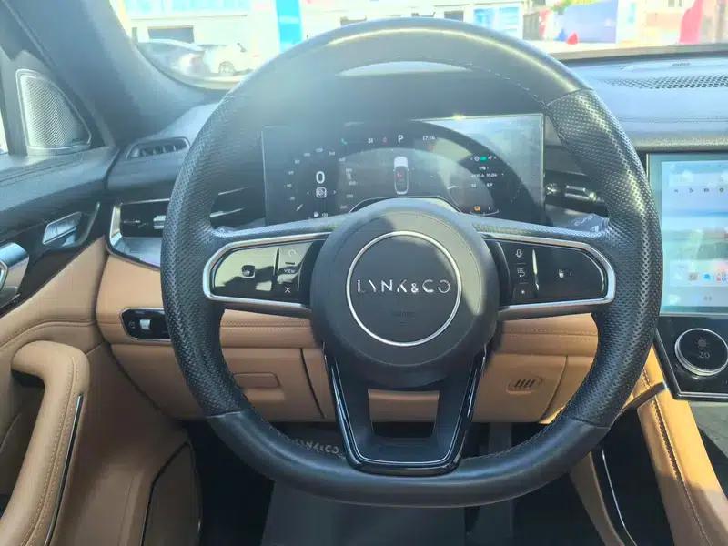 Lynk & Co 09 EM-P 2023 EM-P 2.0TD Asian Games Administrative Edition (5-seater) — миниатюра 23
