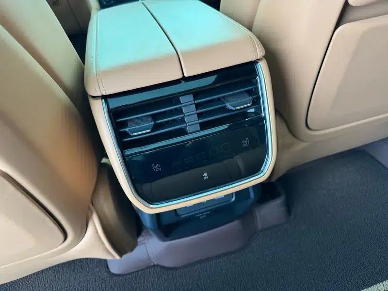 Lynk & Co 09 EM-P 2025 Model EM-P 2.0TD Five-Seat MAX — миниатюра 9