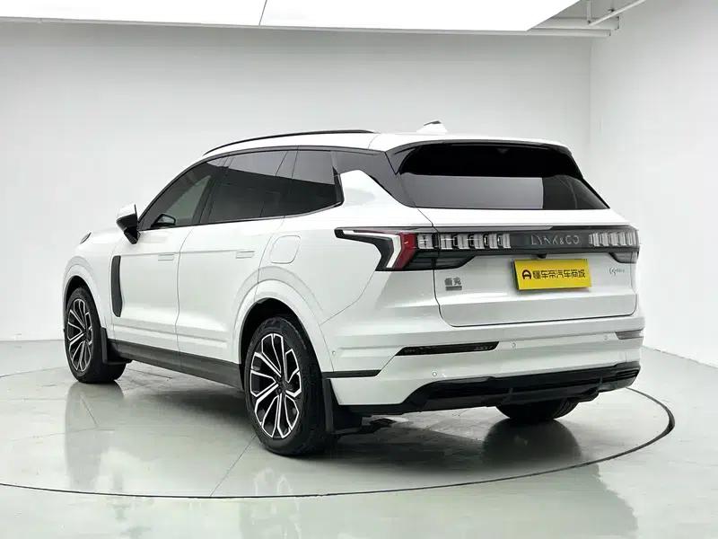 Lynk & Co 09 EM-P 2023 Model EM-P 2.0TD Long Range Edition Six-Seat PM — миниатюра 5