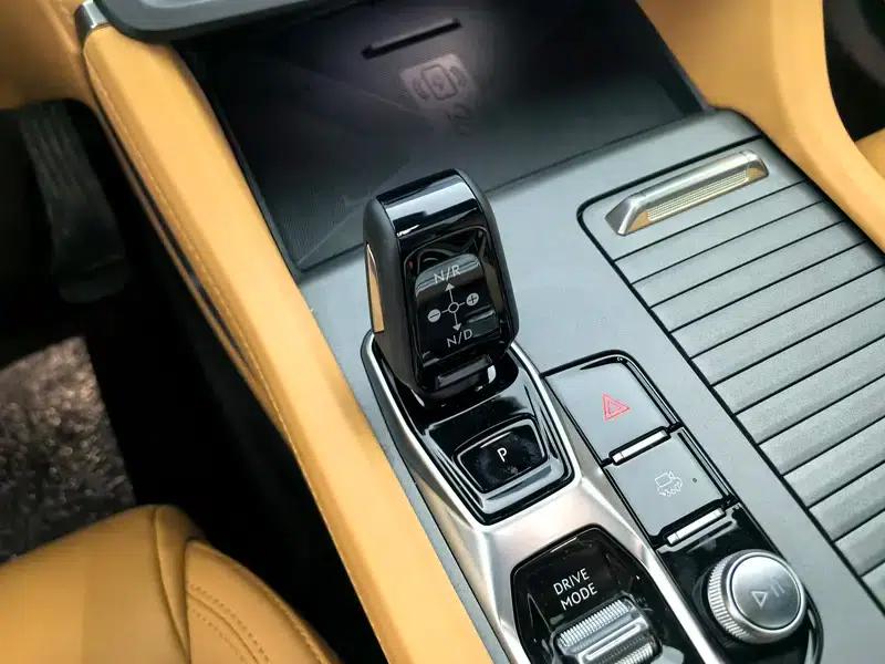 Lynk & Co 09 EM-P 2025 Model EM-P 2.0TD Five-Seat MAX — миниатюра 17