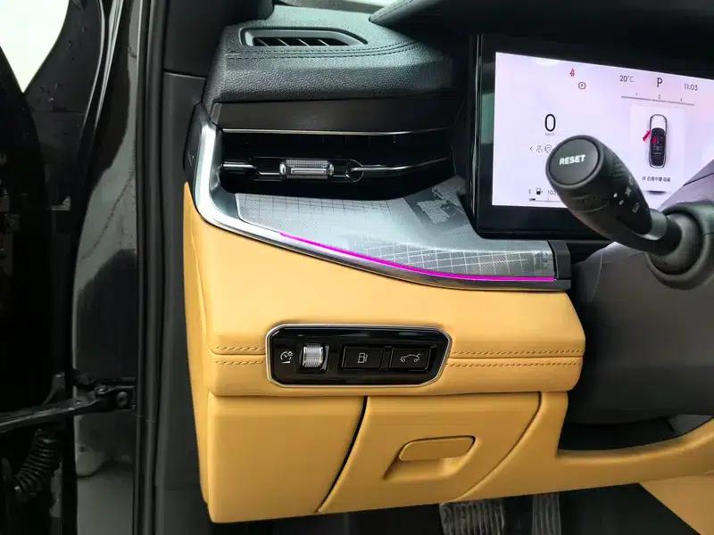 Lynk & Co 09 EM-P 2025 Model EM-P 2.0TD Five-Seat MAX — миниатюра 18