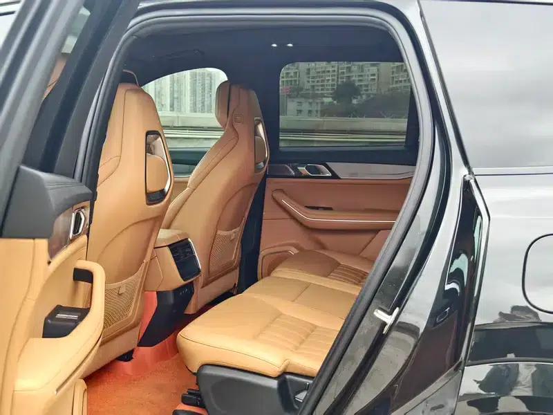 Lynk & Co 09 EM-P 2024 Model EM-P 2.0TD 7-Seat PRO — миниатюра 17