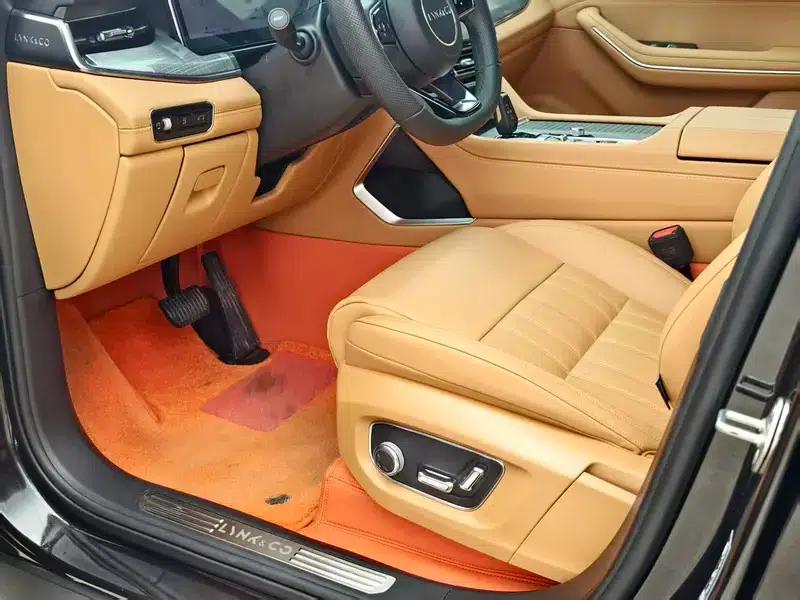 Lynk & Co 09 EM-P 2024 Model EM-P 2.0TD 7-Seat PRO — миниатюра 9