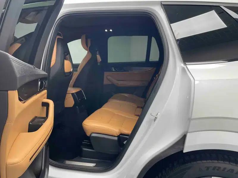 Lynk & Co 09 EM-P 2021 2.0TD Performance Edition 7-Seat Halo — миниатюра 18