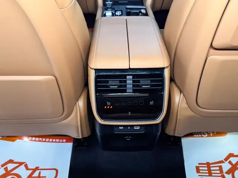 Lynk & Co 09 EM-P 2025 Model EM-P 2.0TD Five-Seat MAX — миниатюра 7